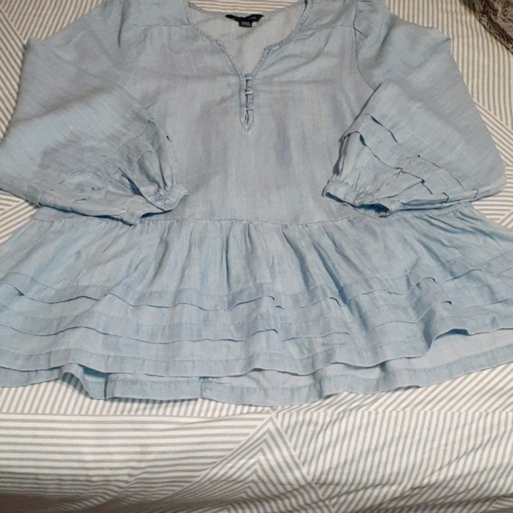 American Eagle Peasant Blouse